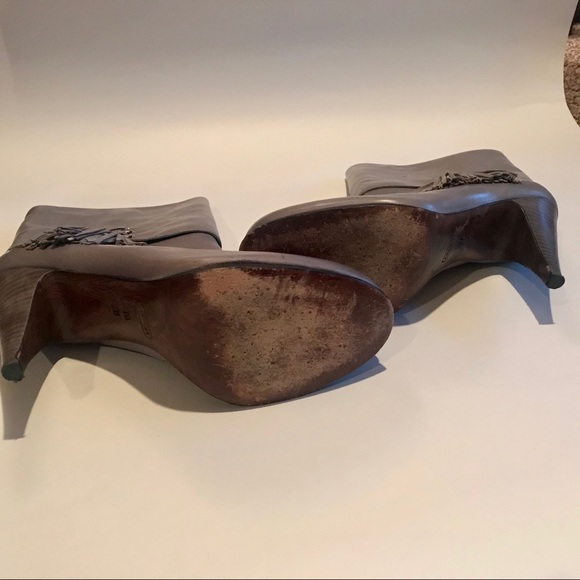 Coach grey leather boots with tassel size 10 - Picture 4 of 6